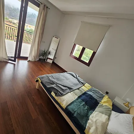 Anahera Pensión Teror