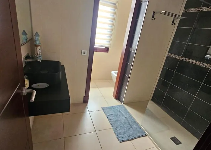 בית הארחה Anahera